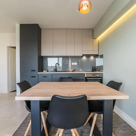 Apartman & - Free Parking Apartment